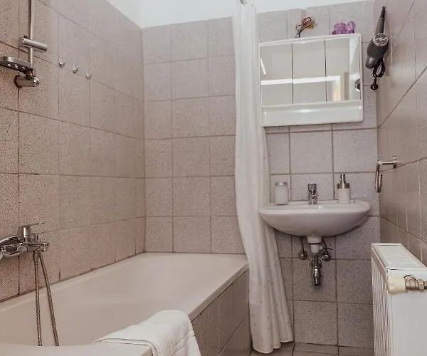 Apartamento Cozy With Private Terrace Viena