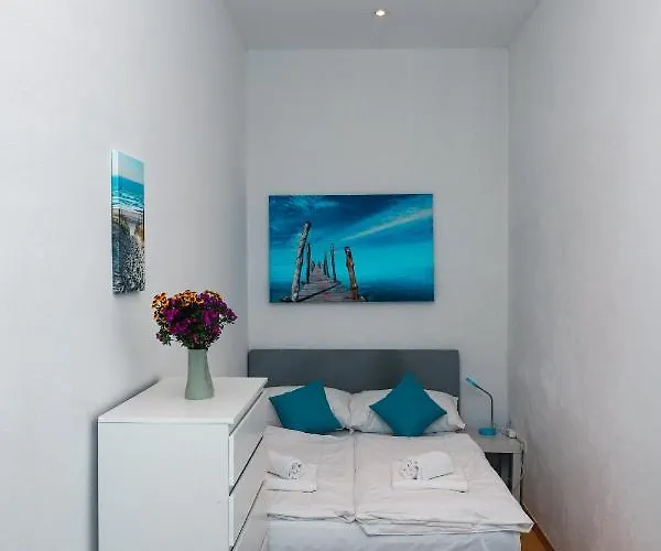 Apartamento Cozy With Private Terrace